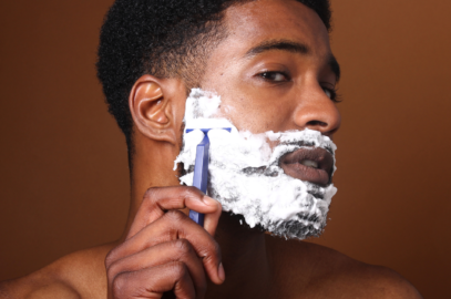 A Dermatologist’s Comprehensive Guide to Razor Bumps